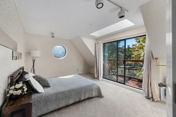 2069 Westview Drive, North Vancouver For Sale - image 30