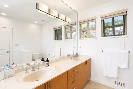 2462 Shadbolt Lane, West Vancouver For Sale - image 20