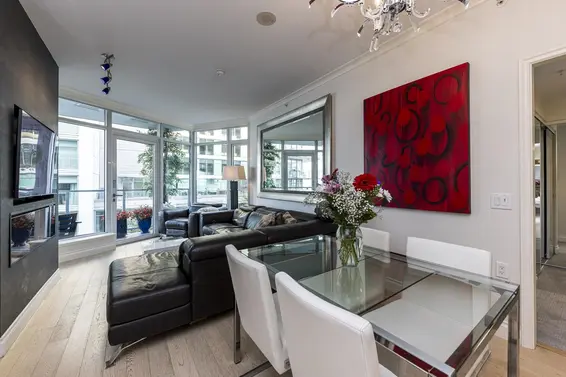 303 199 Victory Ship Way, North Vancouver For Sale - image 9