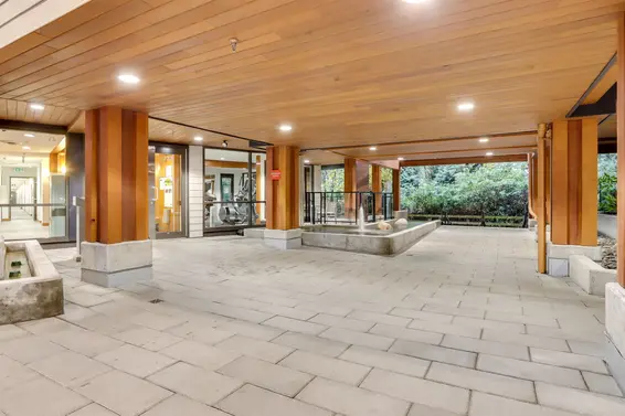 528 723 West 3rd Street, North Vancouver For Sale - image 1