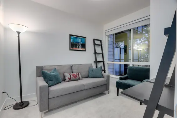 528 723 West 3rd Street, North Vancouver For Sale - image 17