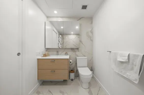 1003 200 Klahanie Court, West Vancouver For Sale - image 16