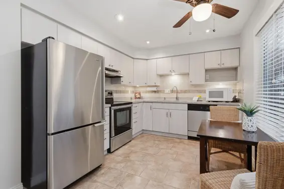 1558 Bowser Avenue, North Vancouver For Sale - image 12