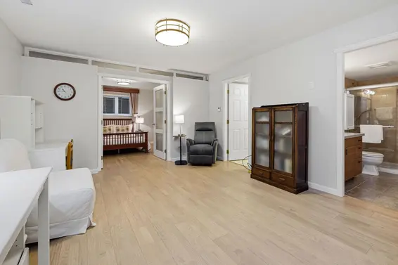 1558 Bowser Avenue, North Vancouver For Sale - image 25