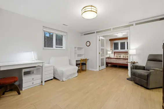 1558 Bowser Avenue, North Vancouver For Sale - image 26