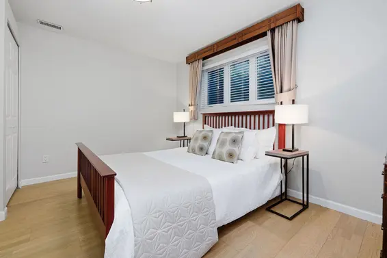 1558 Bowser Avenue, North Vancouver For Sale - image 28