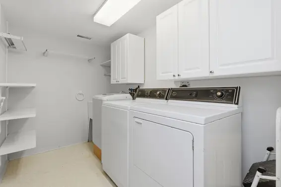 1558 Bowser Avenue, North Vancouver For Sale - image 33