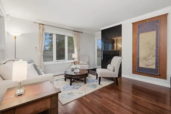 1558 Bowser Avenue, North Vancouver For Sale - image 4