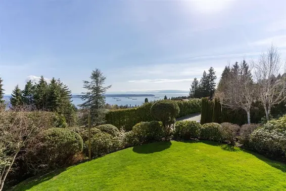 1407 Bramwell Road, West Vancouver For Sale - image 30