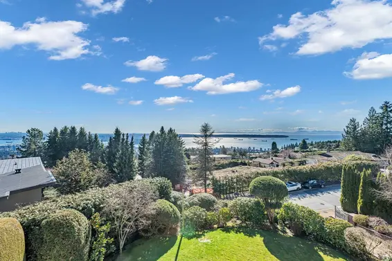 1407 Bramwell Road, West Vancouver For Sale - image 38