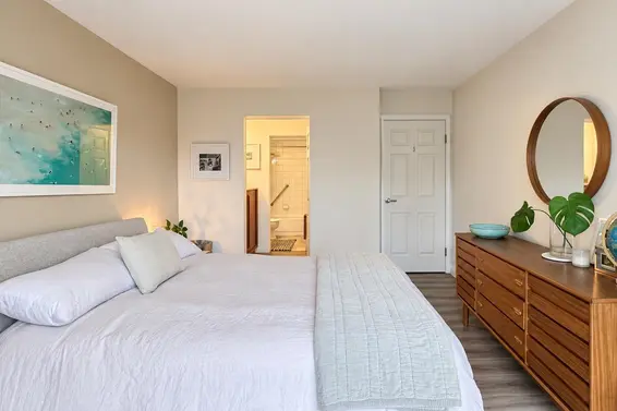 204 1610 Chesterfield Avenue, North Vancouver For Sale - image 19