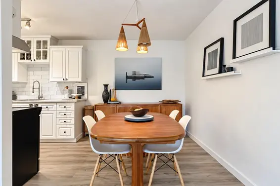 204 1610 Chesterfield Avenue, North Vancouver For Sale - image 7