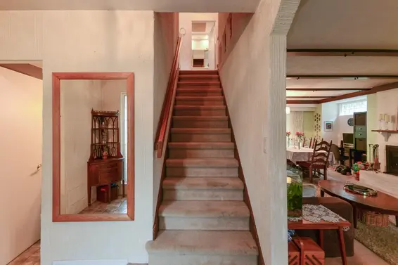 1733 Ross Road, North Vancouver For Sale - image 13