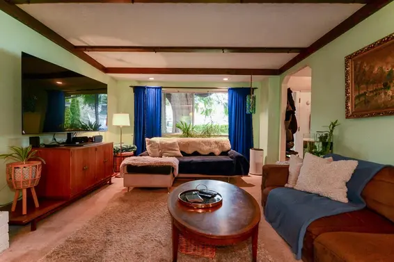 1733 Ross Road, North Vancouver For Sale - image 8