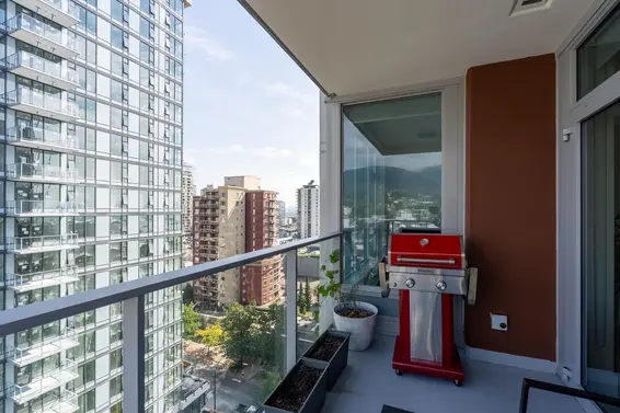 1401 150 West 15th Street, North Vancouver For Sale - image 24