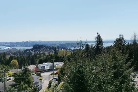 910 Fairmile Road, West Vancouver For Sale - image 3