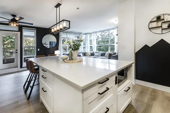 102 3602 Aldercrest Drive, North Vancouver For Sale - image 10