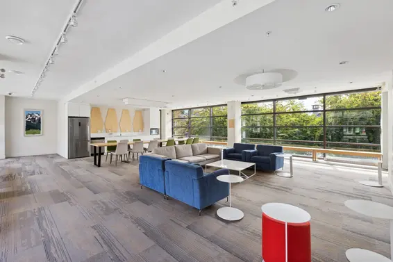 102 3602 Aldercrest Drive, North Vancouver For Sale - image 34