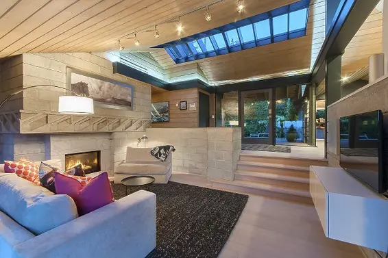 985 Duchess Avenue, West Vancouver