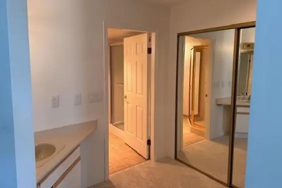 322 121 West 29 Street, North Vancouver For Sale - image 9