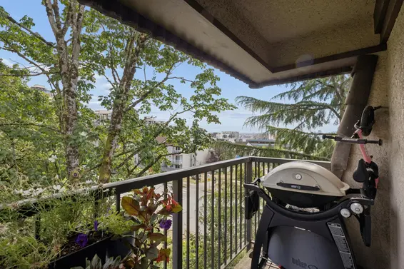 304 252 West 2nd Street, North Vancouver For Sale - image 17