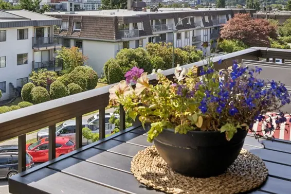 304 252 West 2nd Street, North Vancouver For Sale - image 18