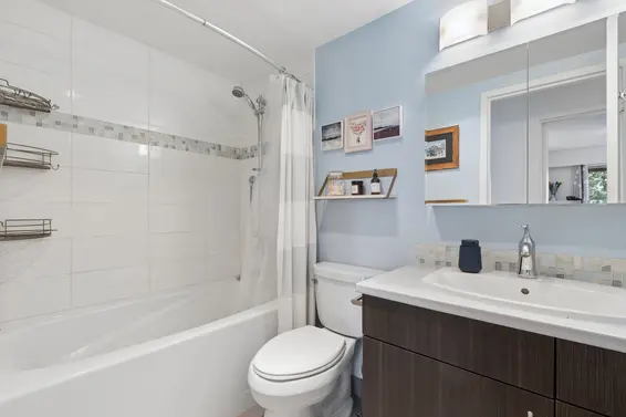 304 252 West 2nd Street, North Vancouver For Sale - image 22