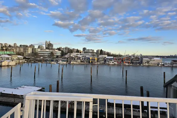 GNB20 415 West Esplanade, North Vancouver For Sale - image 13
