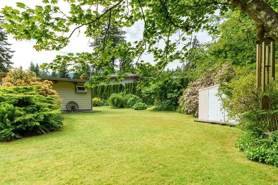 378 St. James Crescent, West Vancouver For Sale - image 35