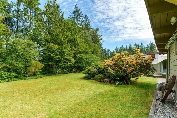378 St. James Crescent, West Vancouver For Sale - image 36