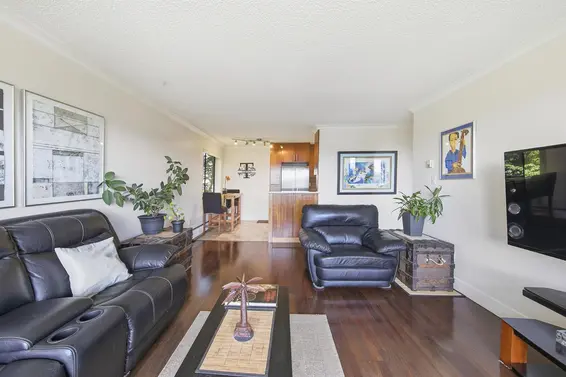 222 340 West 3rd Street, North Vancouver For Sale - image 10