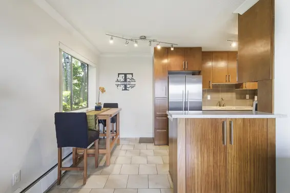 222 340 West 3rd Street, North Vancouver For Sale - image 5
