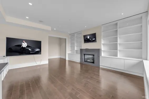 2548 Mathers Avenue, West Vancouver For Sale - image 36