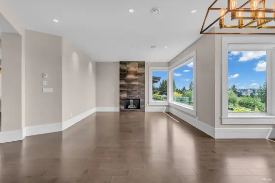 2548 Mathers Avenue, West Vancouver For Sale - image 6