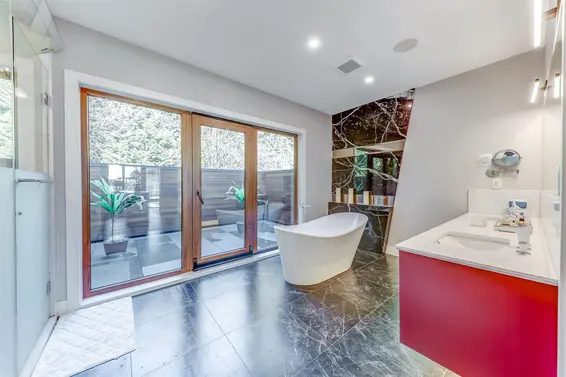 1497 Queens Avenue, West Vancouver For Sale - image 17