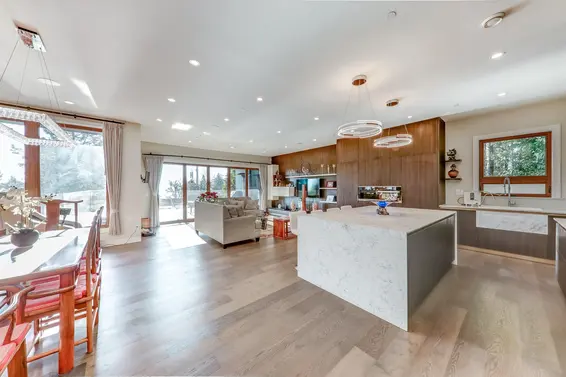 1497 Queens Avenue, West Vancouver For Sale - image 7