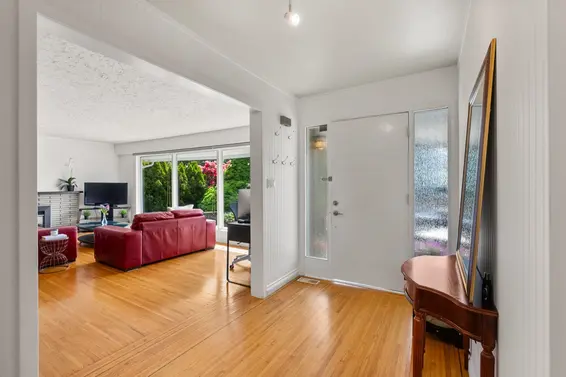 4780 Estevan Place, West Vancouver For Sale - image 13