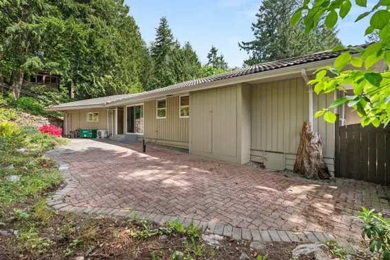 4780 Estevan Place, West Vancouver For Sale - image 24