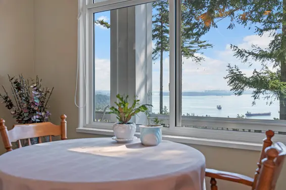 4 5110 Alderfeild Place, West Vancouver For Sale - image 3