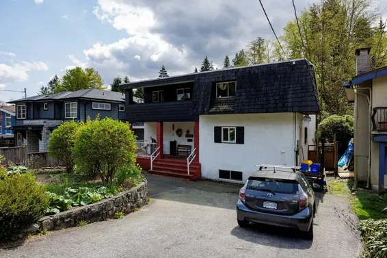 4339 Cliffmont Road, North Vancouver For Sale - image 7