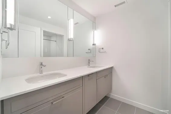 7 1960 Glenaire Drive, Vancouver For Sale - image 18