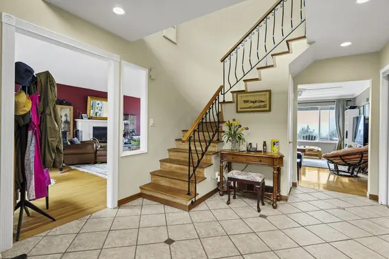 4582 Woodgreen Court, West Vancouver For Sale - image 16