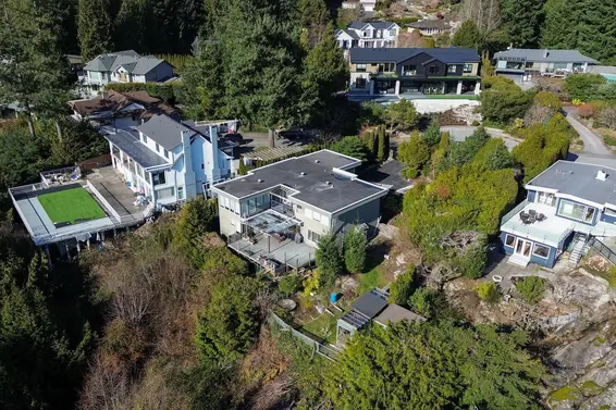 4582 Woodgreen Court, West Vancouver For Sale - image 38