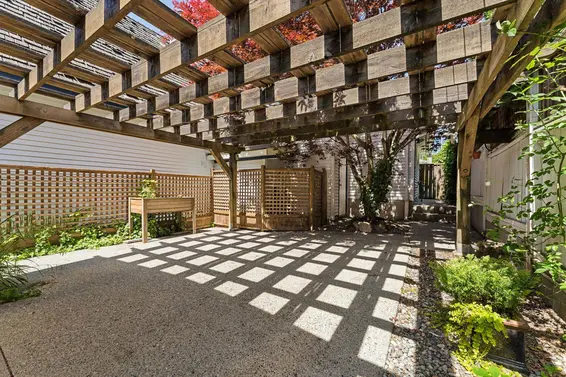 408 East 2nd Street, North Vancouver For Sale - image 17