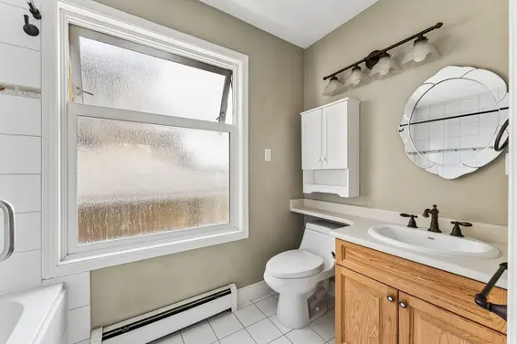 408 East 2nd Street, North Vancouver For Sale - image 22