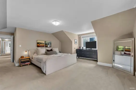 4442 Regency Place, West Vancouver For Sale - image 13