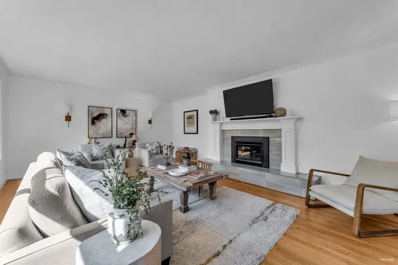 4442 Regency Place, West Vancouver For Sale - image 5