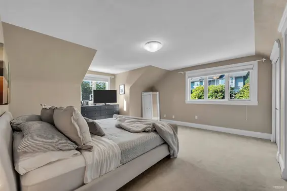 4442 Regency Place, West Vancouver For Sale - image 6