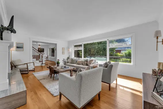 4442 Regency Place, West Vancouver For Sale - image 9