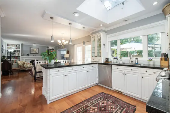 4594 Teviot Place, North Vancouver For Sale - image 10